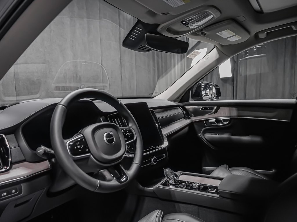 2026 Volvo XC90 Plug-in hybrid Ultra 7-Seater (Bright Theme)-7