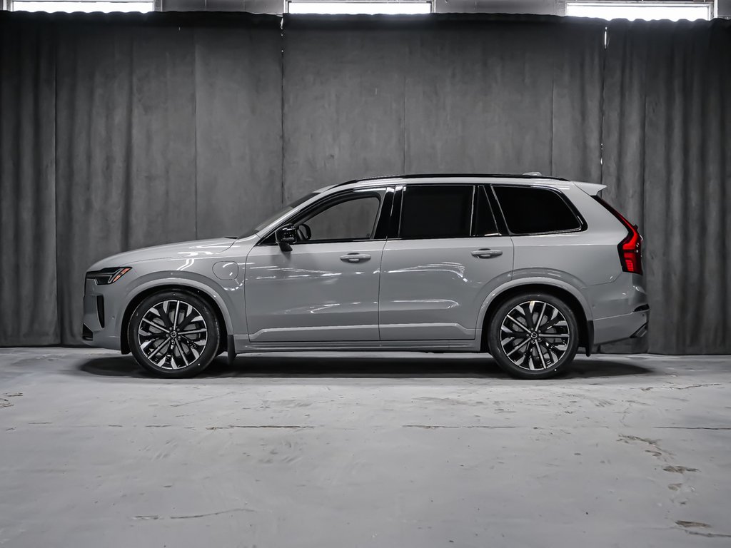 Volvo XC90 Plug-in hybrid Ultra 7-Seater (Dark Theme) 2026-3
