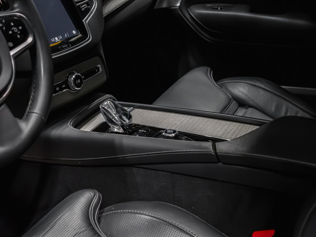 2024 Volvo XC90 Recharge T8 ULTIMATE BRIGHT BOWERS & WILKINS MAGS 21PO-7