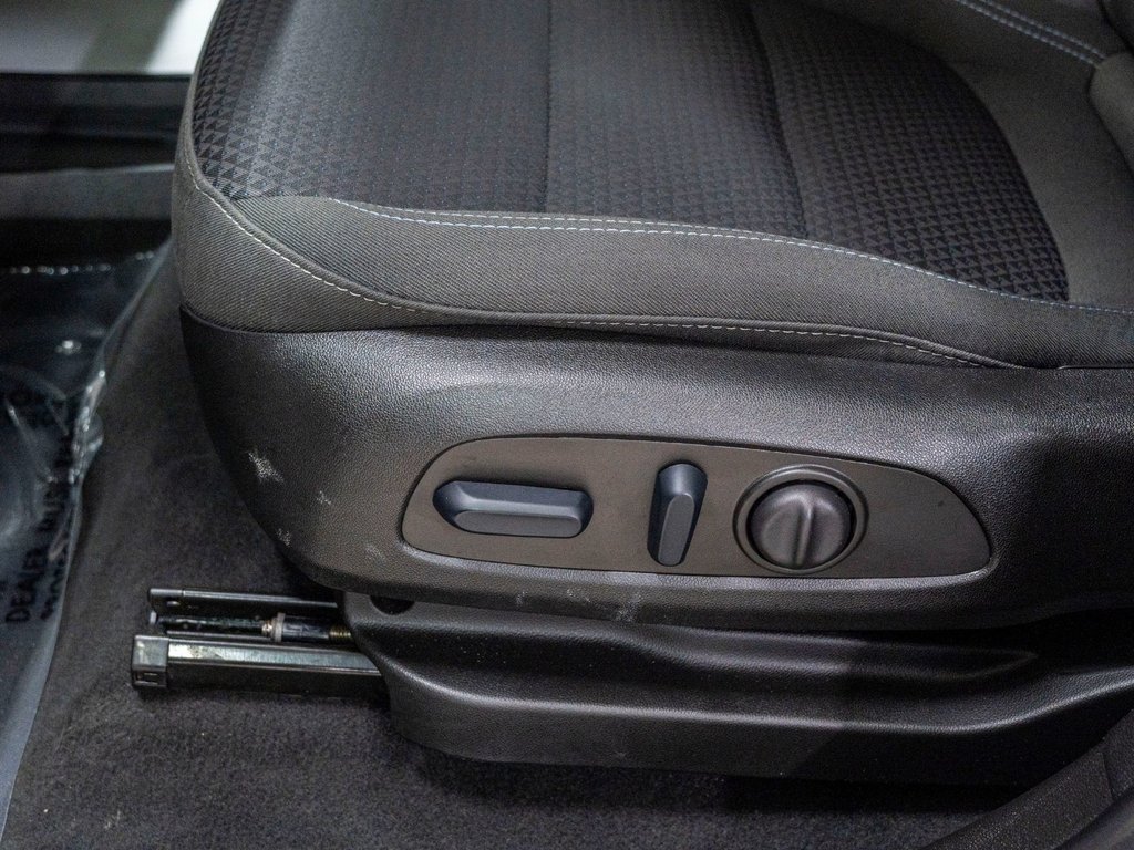 2023 Chevrolet Bolt EUV LT, CARPLAY, CAM RECUL, GROUPE ELECTRIQUE, BAS KM in Saint-Jérôme, Quebec - 19 - w1024h768px