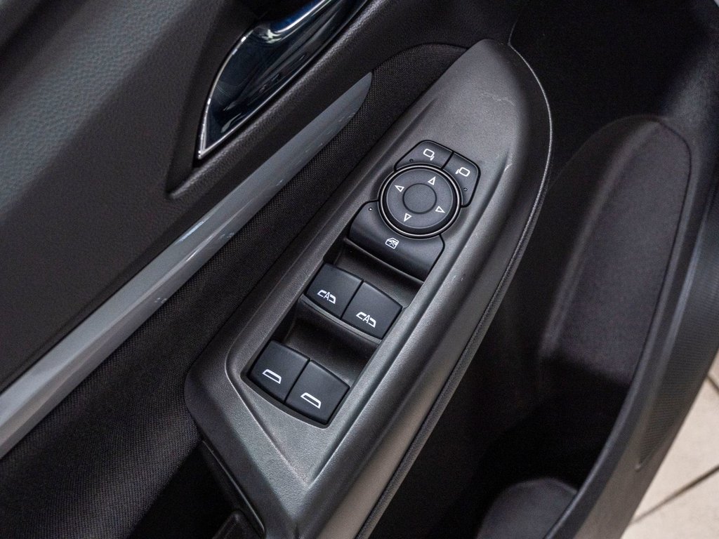 2023 Chevrolet Bolt EUV LT, CARPLAY, CAM RECUL, GROUPE ELECTRIQUE, BAS KM in Saint-Jérôme, Quebec - 21 - w1024h768px