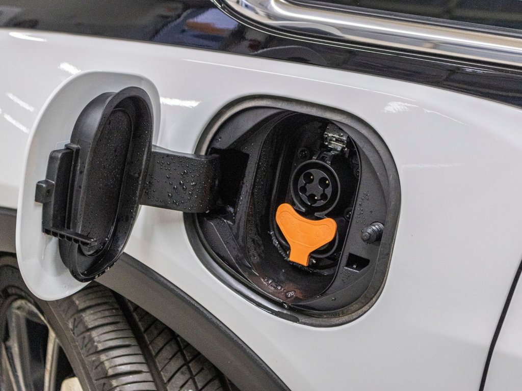 Chevrolet Bolt EV 1LT PREFERRED, BANCS CHAUFF, CAMERA REC, ECRAN 8 2023 à Charlemagne, Québec - 32 - w1024h768px