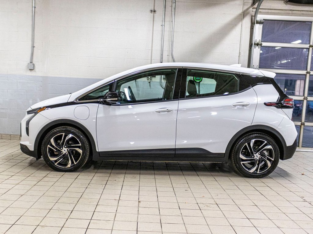 Chevrolet Bolt EV 1LT PREFERRED, BANCS CHAUFF, CAMERA REC, ECRAN 8 2023 à Charlemagne, Québec - 3 - w1024h768px