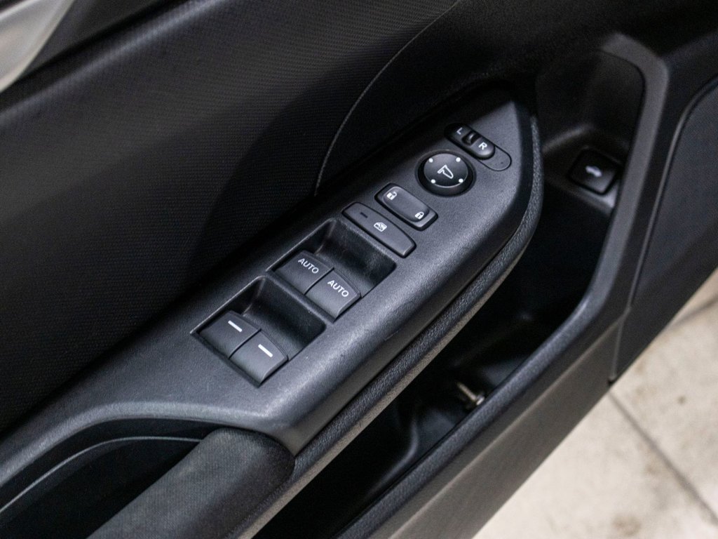 2018 Honda Civic Sedan LX, BANCS CHAUFF, CAMERA RECUL, GROUPE ELECTRIQUE in Charlemagne, Quebec - 24 - w1024h768px