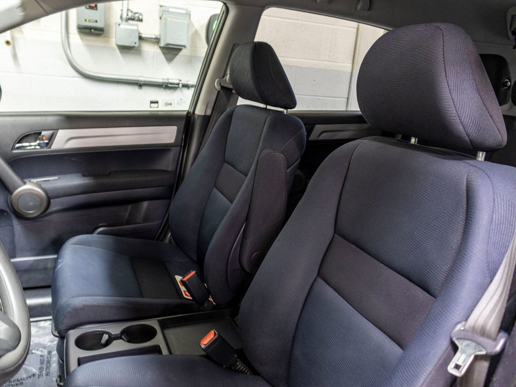 2011 Honda CR-V LX LX, AWD, HITCH, DEMARREUR, BAS KM, JAMAIS ACC in Saint-Jérôme, Quebec - 21 - w1024h768px