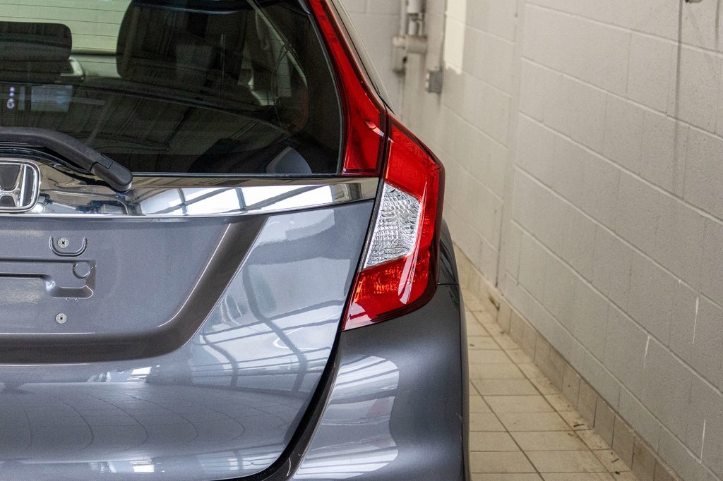 2019 Honda Fit SPORT, TOIT, BANCS CHAUFF, CAM, BAS KM, JAMAIS ACC in Charlemagne, Quebec - 31 - w1024h768px