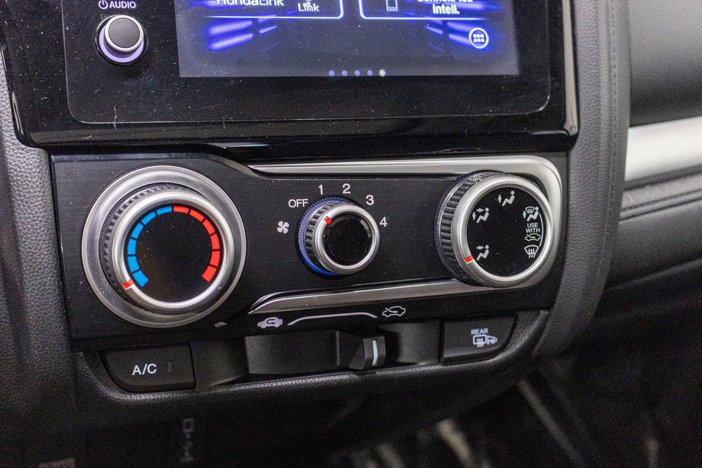 2019 Honda Fit SPORT, TOIT, BANCS CHAUFF, CAM, BAS KM, JAMAIS ACC in Charlemagne, Quebec - 13 - w1024h768px