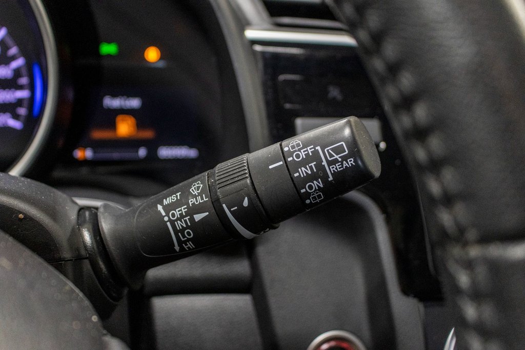 2019 Honda Fit SPORT, TOIT, BANCS CHAUFF, CAM, BAS KM, JAMAIS ACC in Charlemagne, Quebec - 18 - w1024h768px