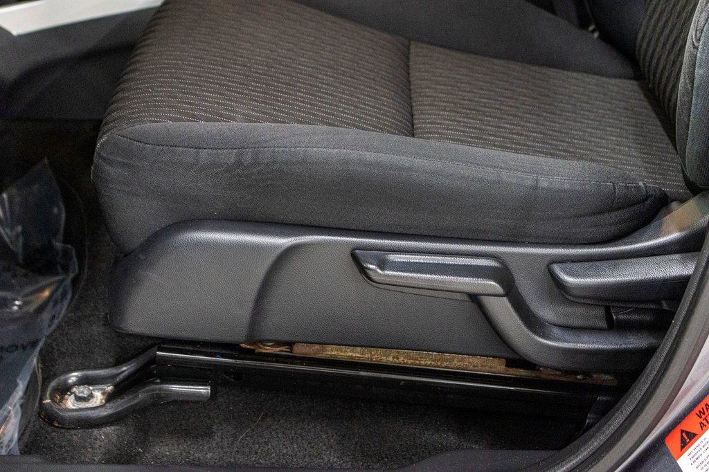 2019 Honda Fit SPORT, TOIT, BANCS CHAUFF, CAM, BAS KM, JAMAIS ACC in Charlemagne, Quebec - 23 - w1024h768px
