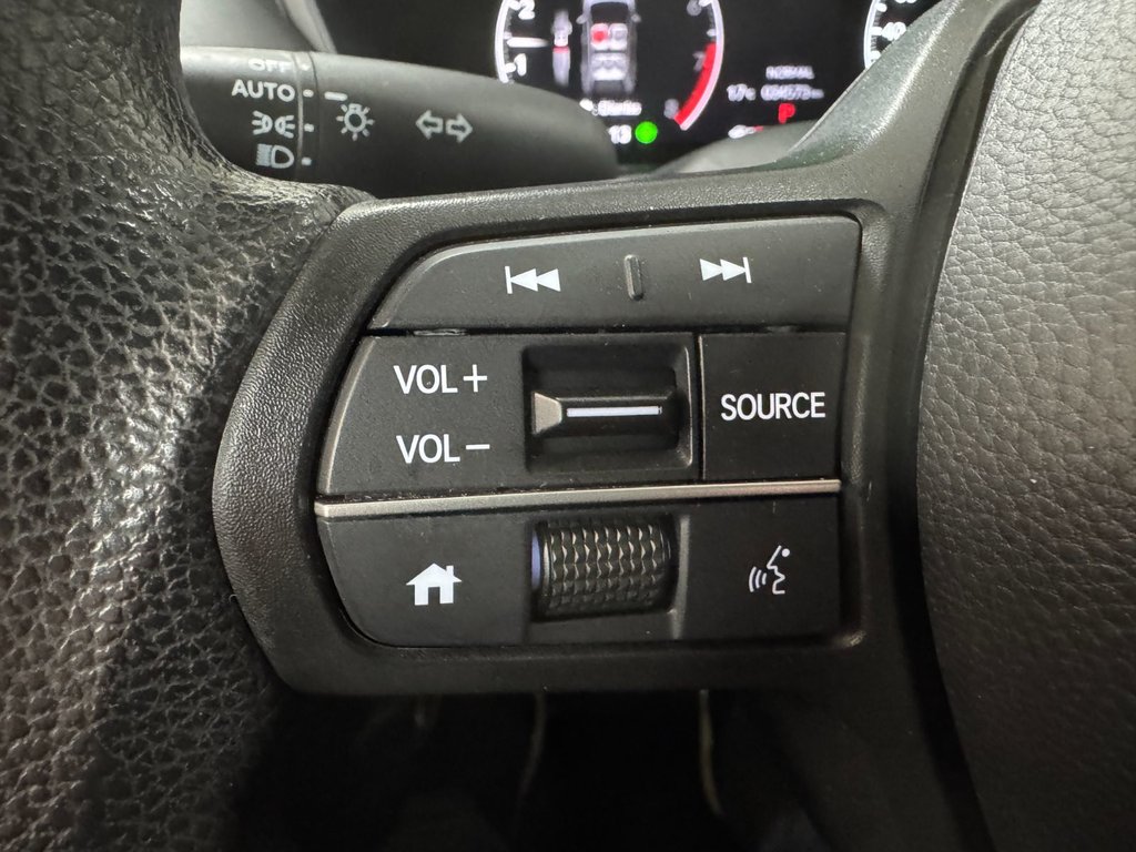 2023 Honda HR-V LX, AWD, BANCS CHAUFF, CAM REC, 1 PROP, JAMAIS ACC in Charlemagne, Quebec - 13 - w1024h768px