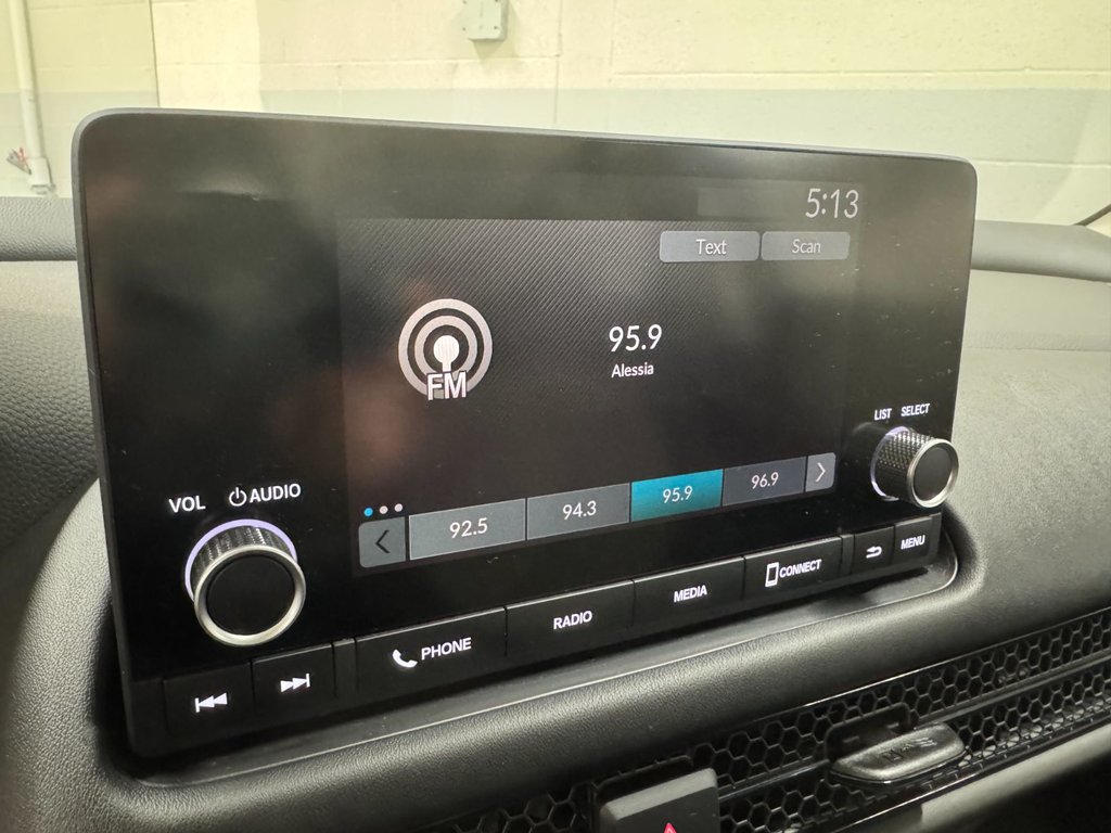 2023 Honda HR-V LX, AWD, BANCS CHAUFF, CAM REC, 1 PROP, JAMAIS ACC in Charlemagne, Quebec - 16 - w1024h768px