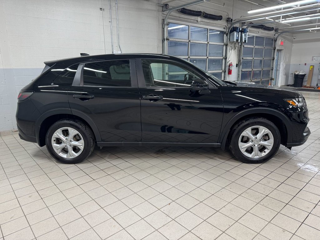 2023 Honda HR-V LX, AWD, BANCS CHAUFF, CAM REC, 1 PROP, JAMAIS ACC in Charlemagne, Quebec - 8 - w1024h768px