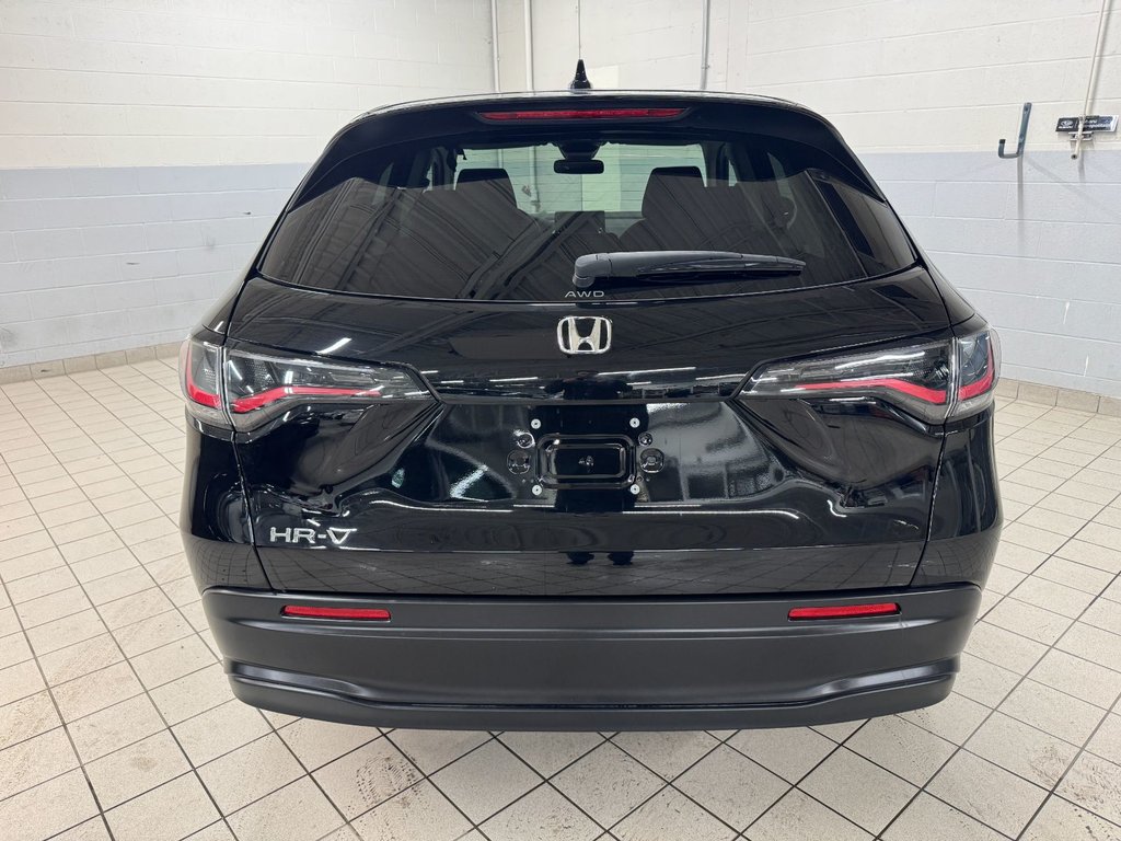 2023 Honda HR-V LX, AWD, BANCS CHAUFF, CAM REC, 1 PROP, JAMAIS ACC in Charlemagne, Quebec - 5 - w1024h768px