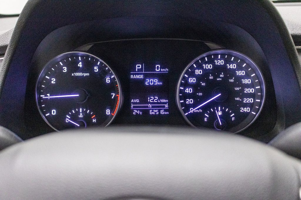 Hyundai Elantra LE, BERLINE, BANCS CHAUFF, 1 PROP, BAS KM 2017 à Charlemagne, Québec - 17 - w1024h768px