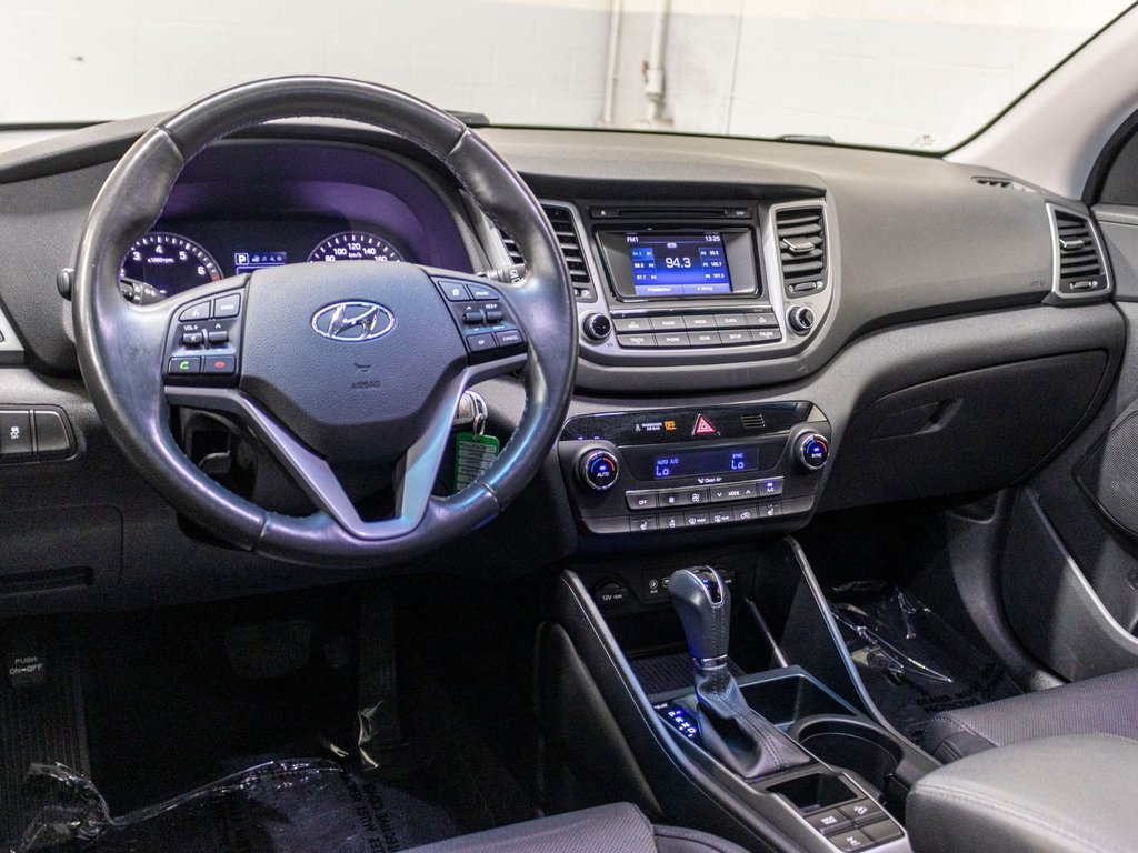 Hyundai TUCSON SE SE, AWD, TOIT, CUIR, BANCS CHAUFF, CAMERA REC 2017 à Saint-Jérôme, Québec - 6 - w1024h768px