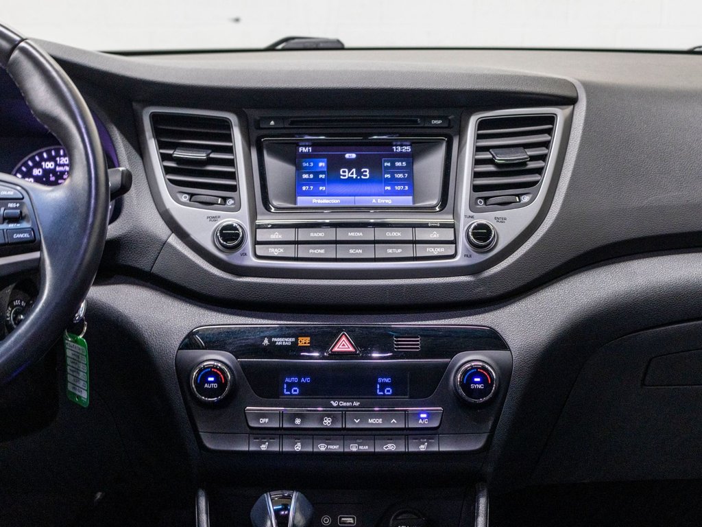 Hyundai TUCSON SE SE, AWD, TOIT, CUIR, BANCS CHAUFF, CAMERA REC 2017 à Saint-Jérôme, Québec - 8 - w1024h768px