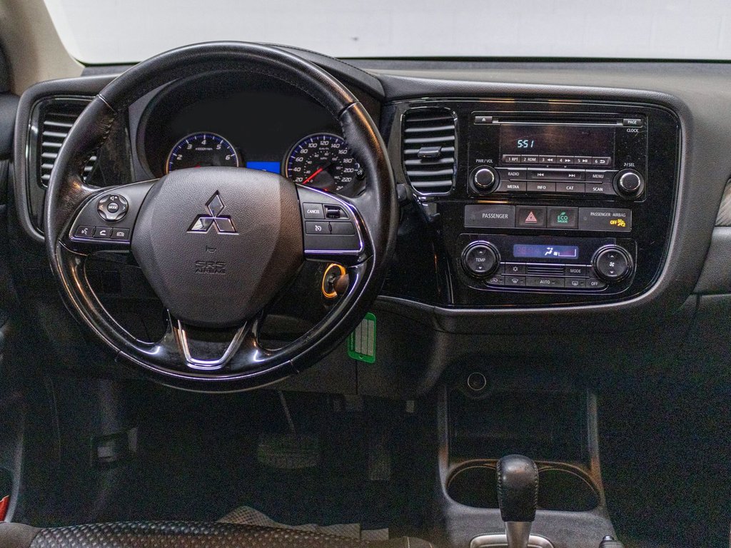 2016 Mitsubishi OUTLANDER AWD ES ES, AWC, BANCS CHAUFF, BLUETOOTH, in Saint-Jérôme, Quebec - 7 - w1024h768px