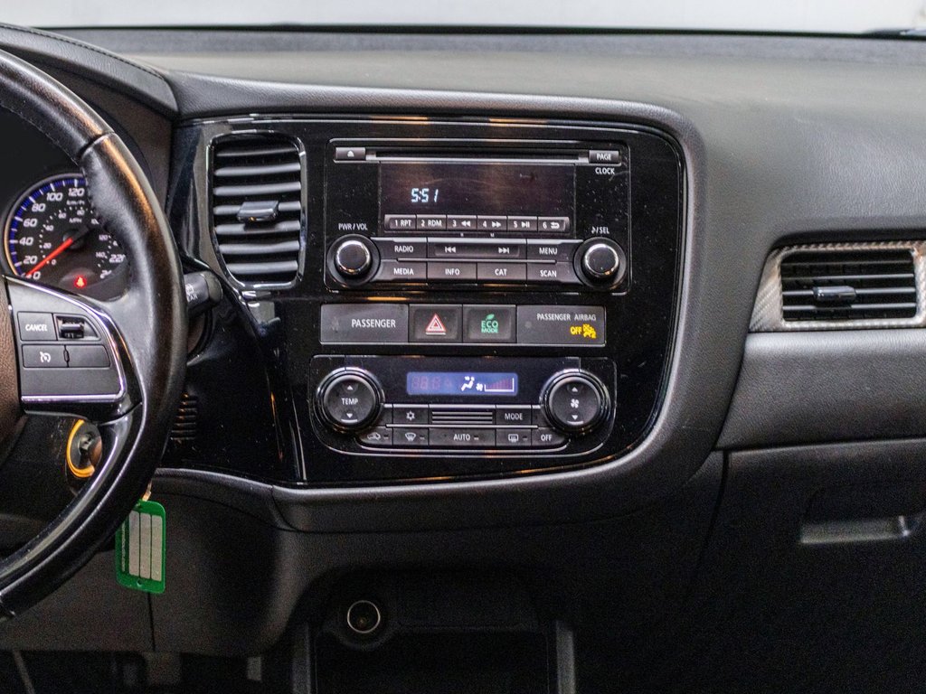 2016 Mitsubishi OUTLANDER AWD ES ES, AWC, BANCS CHAUFF, BLUETOOTH, in Saint-Jérôme, Quebec - 8 - w1024h768px