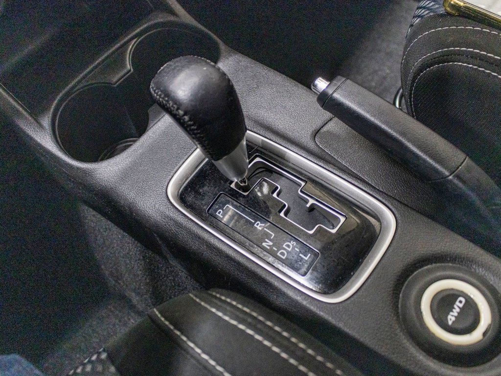 2016 Mitsubishi OUTLANDER AWD ES ES, AWC, BANCS CHAUFF, BLUETOOTH, in Saint-Jérôme, Quebec - 13 - w1024h768px