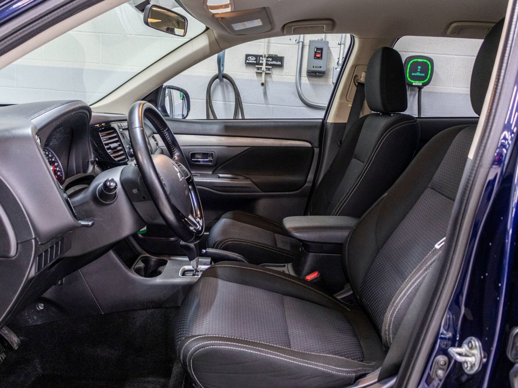 2016 Mitsubishi OUTLANDER AWD ES ES, AWC, BANCS CHAUFF, BLUETOOTH, in Saint-Jérôme, Quebec - 20 - w1024h768px