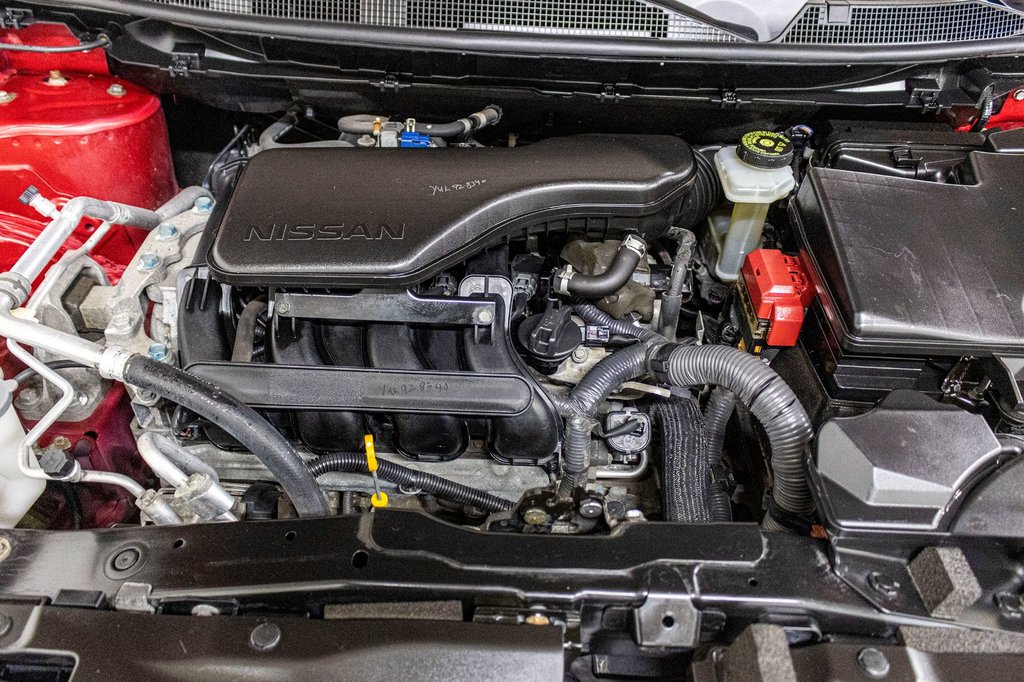2018 Nissan Qashqai SV, AWD, TOIT, BANCS CHAUFF, CAM REC, 1 PROP in Charlemagne, Quebec - 36 - w1024h768px