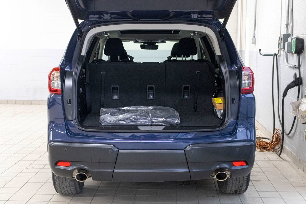 2023 Subaru ASCENT TOURING, 7 PASS, TOIT PANO, CARPLAY, ECRAN 11.6 in Charlemagne, Quebec - 28 - w1024h768px
