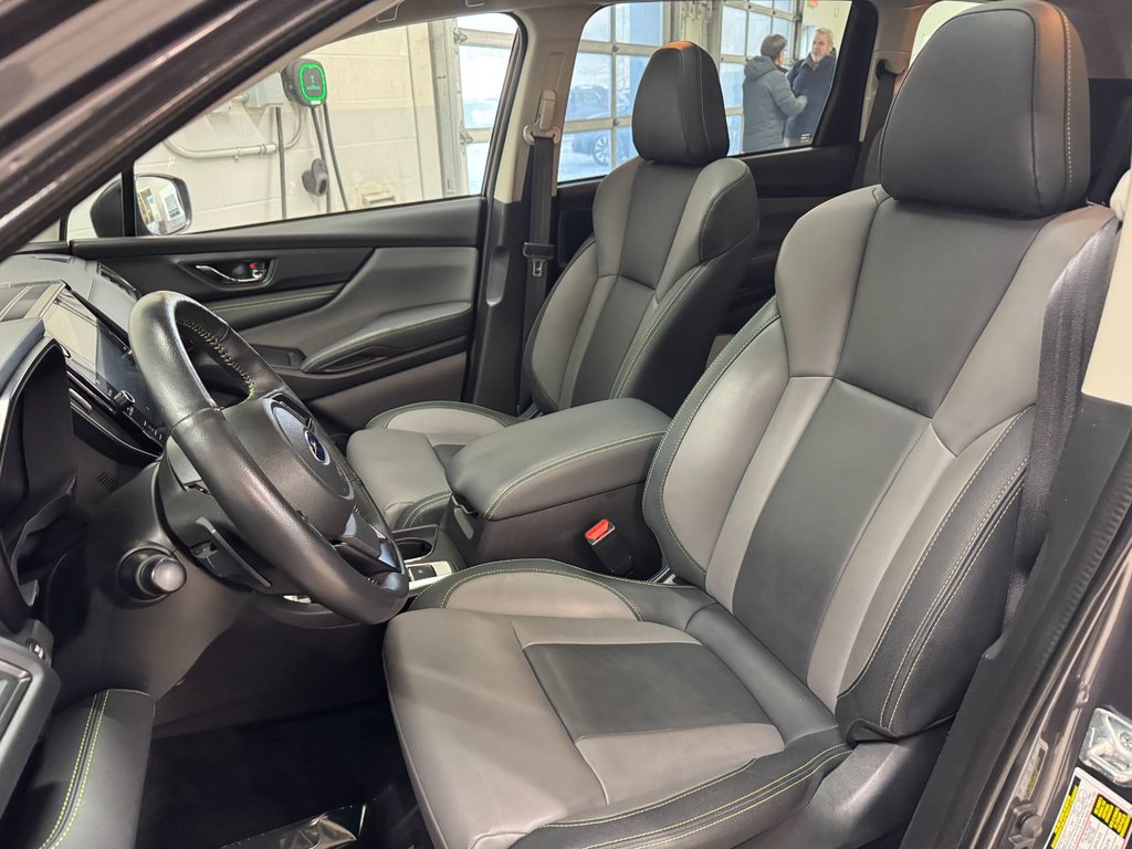 2023 Subaru Ascent ONYX, TOIT PANO, 7 PASS, CARPLAY, BANC CHAUFF, CAM in Charlemagne, Quebec - 12 - w1024h768px