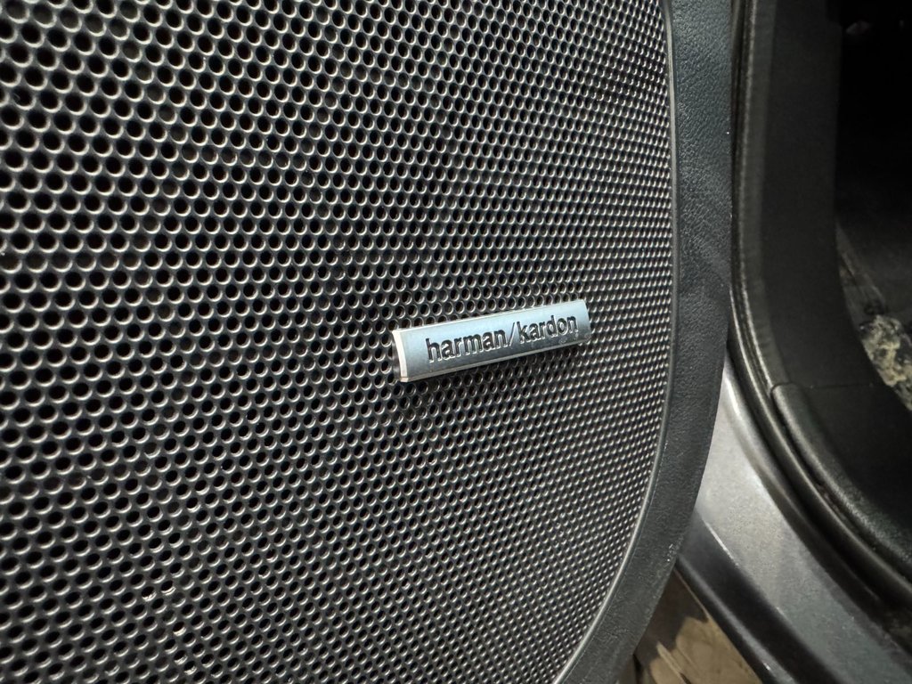 Subaru Ascent LIMITED, 8 PASS, CUIR, TOIT PANO, CARPLAY, CAM 2023 à Saint-Jérôme, Québec - 12 - w1024h768px