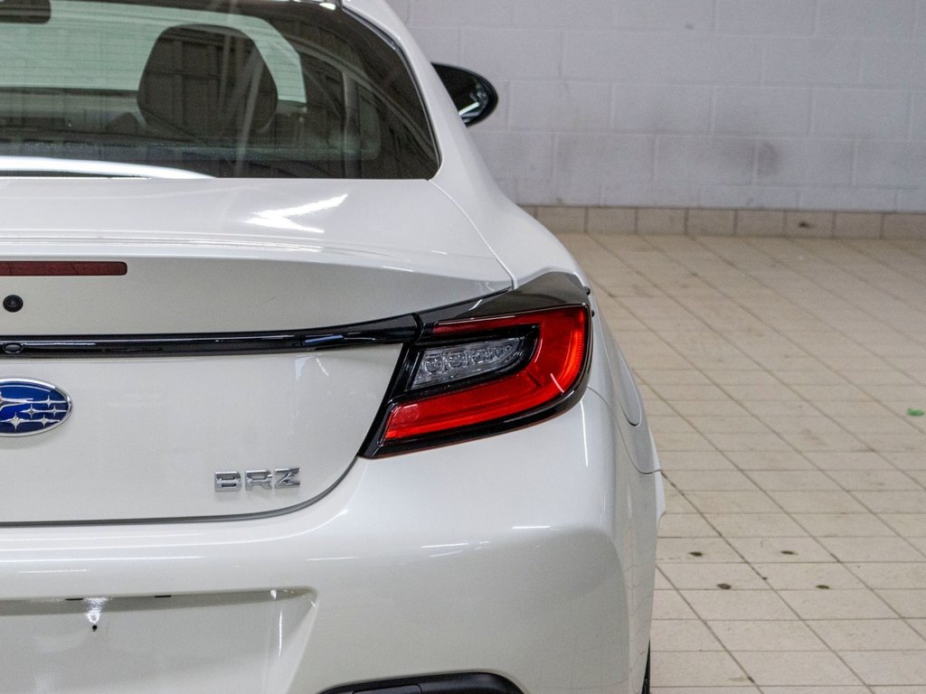 2023 Subaru BRZ 2.4L, CARPLAY, BANCS CHAUFF, JAMAIS ACC, 1 PROP in Charlemagne, Quebec - 24 - w1024h768px