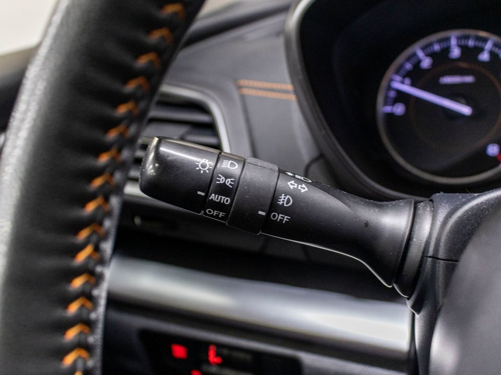 Subaru CROSSTREK LIMITED LIMITED, 2.5L, CUIR, TOIT, CARPLAY, HARMAN KARDON 2023 à Saint-Jérôme, Québec - 18 - w1024h768px