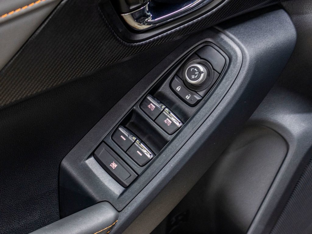 2024 Subaru CROSSTREK LIMITED LIMITED, 2.5L, CUIR, TOIT, CARPLAY, NAV, HARMAN in Charlemagne, Quebec - 27 - w1024h768px