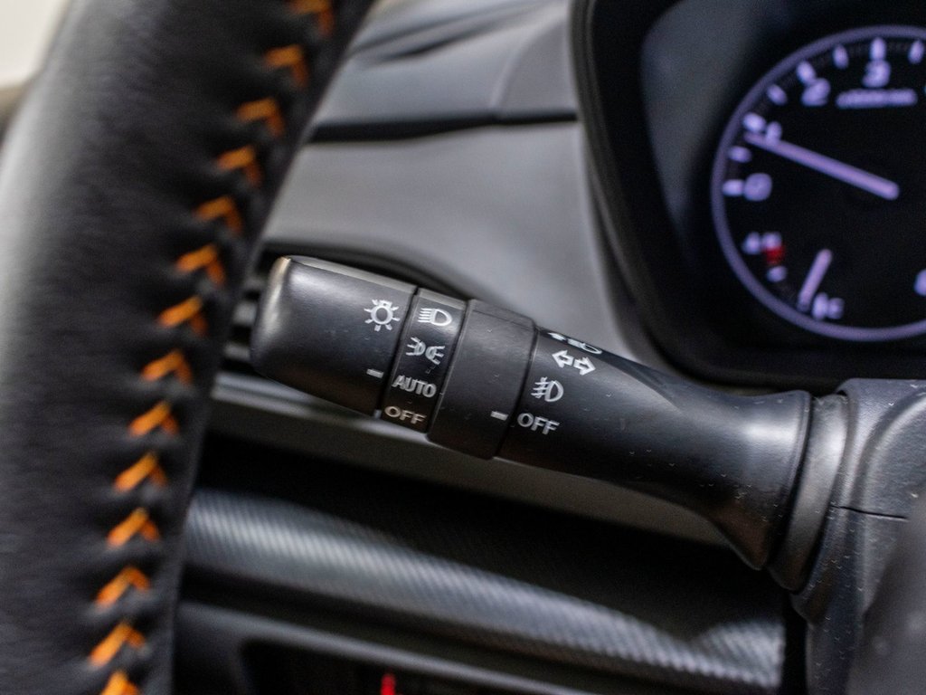 2024 Subaru CROSSTREK LIMITED LIMITED, 2.5L, CUIR, TOIT, CARPLAY, NAV, HARMAN in Charlemagne, Quebec - 17 - w1024h768px