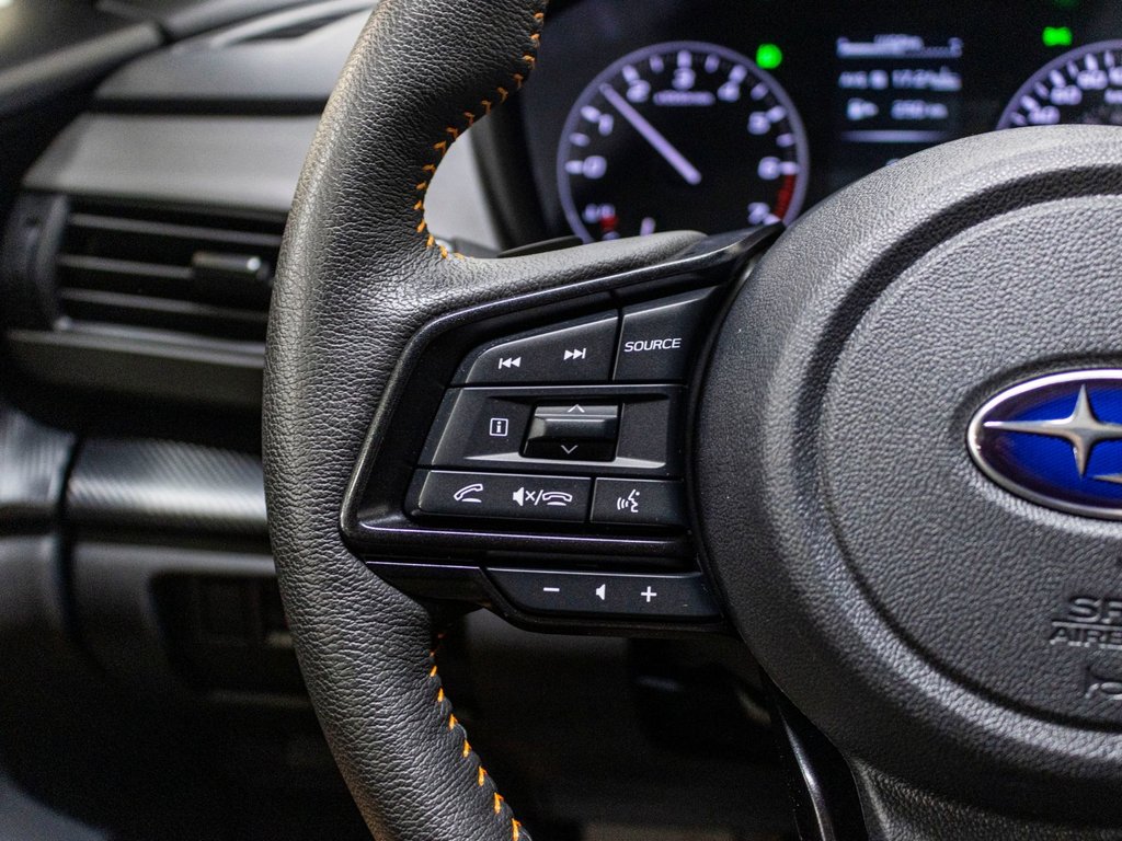 2024 Subaru CROSSTREK LIMITED LIMITED, 2.5L, CUIR, TOIT, CARPLAY, NAV, HARMAN in Charlemagne, Quebec - 10 - w1024h768px