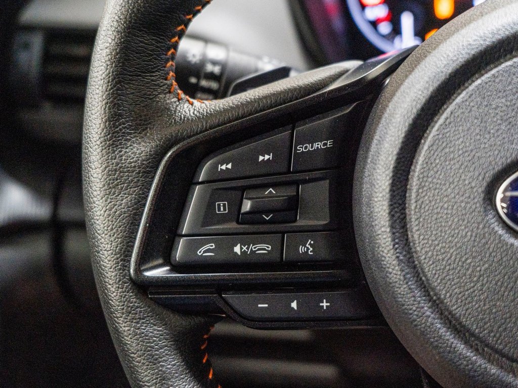 Subaru CROSSTREK LIMITED LIMITED, 2.5L, CUIR, TOIT, CARPLAY, HARMAN KARDON 2024 à Charlemagne, Québec - 9 - w1024h768px