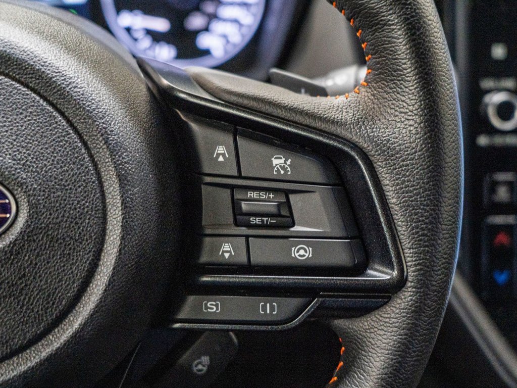Subaru CROSSTREK LIMITED LIMITED, 2.5L, CUIR, TOIT, CARPLAY, HARMAN KARDON 2024 à Charlemagne, Québec - 10 - w1024h768px