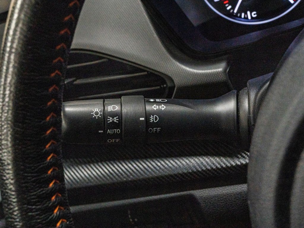 Subaru CROSSTREK LIMITED LIMITED, 2.5L, CUIR, TOIT, CARPLAY, HARMAN KARDON 2024 à Saint-Jérôme, Québec - 16 - w1024h768px