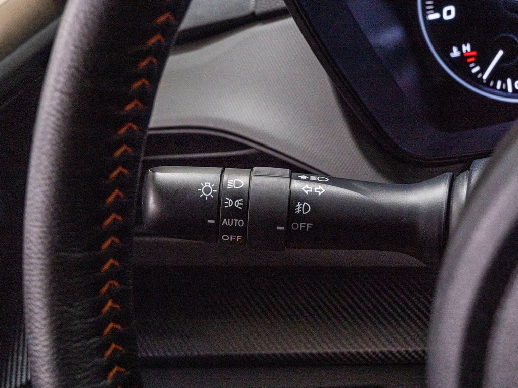 2024 Subaru CROSSTREK LIMITED LIMITED, 2.5L, CUIR, TOIT, CARPLAY, HARMAN KARDON in Saint-Jérôme, Quebec - 17 - w1024h768px