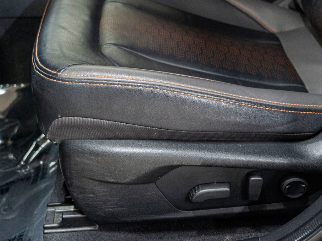 2024 Subaru CROSSTREK LIMITED LIMITED, 2.5L, CUIR, TOIT, CARPLAY, HARMAN KARDON in Charlemagne, Quebec - 19 - w1024h768px