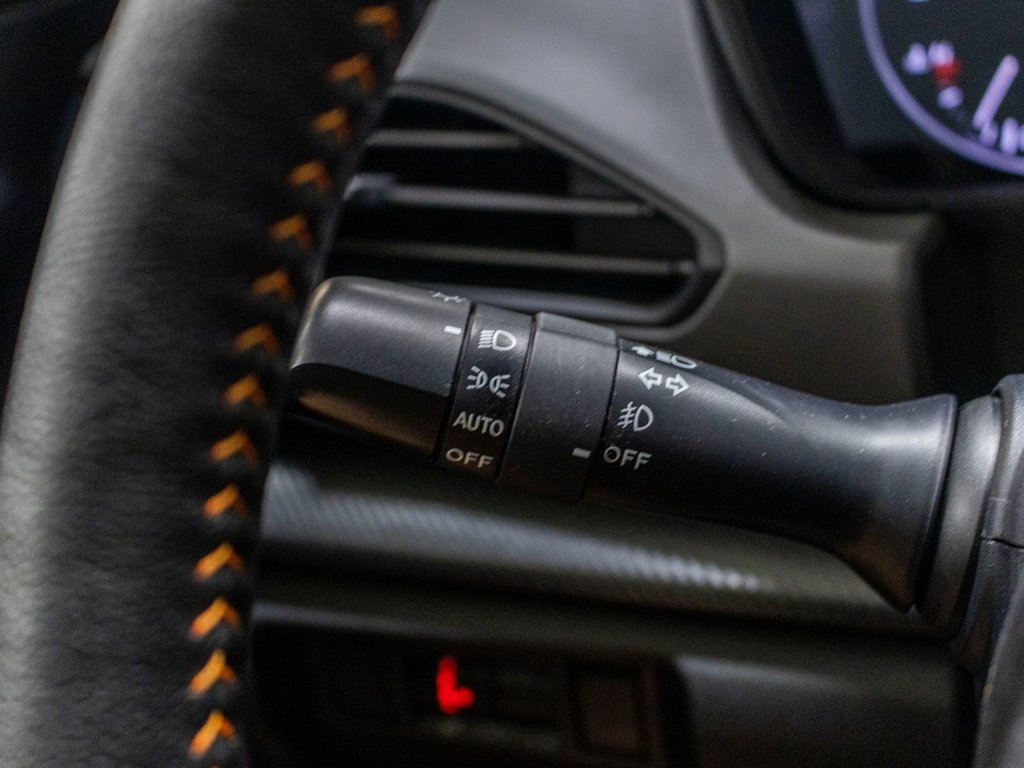 Subaru CROSSTREK LIMITED LIMITED, 2.5L, CUIR, TOIT, CARPLAY, HARMAN KARDON 2024 à Saint-Jérôme, Québec - 18 - w1024h768px