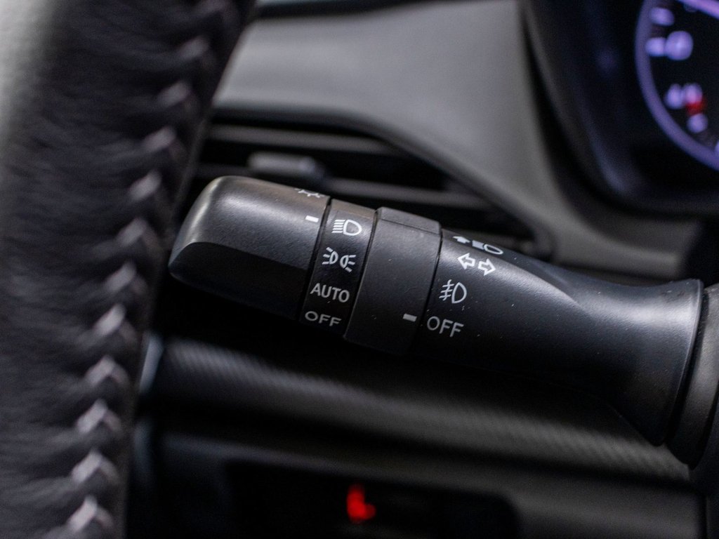 2024 Subaru CROSSTREK TOURING TOURING, ECRAN 11.6, CARPLAY, BANCS CHAUFF, CAM in Charlemagne, Quebec - 17 - w1024h768px