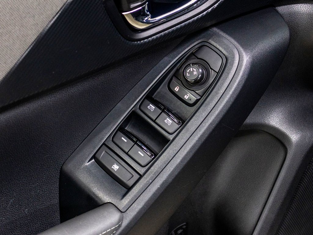 2024 Subaru CROSSTREK TOURING TOURING, ECRAN 11.6, CARPLAY, BANCS CHAUFF, CAM in Charlemagne, Quebec - 26 - w1024h768px