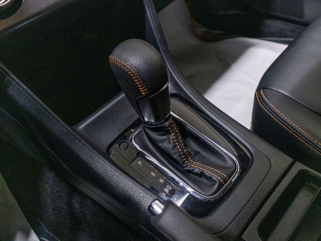 2016 Subaru Crosstrek LIMITED, CUIR, TOIT, BLUETOOTH, CAMERA REC, BAS KM in Charlemagne, Quebec - 15 - w1024h768px