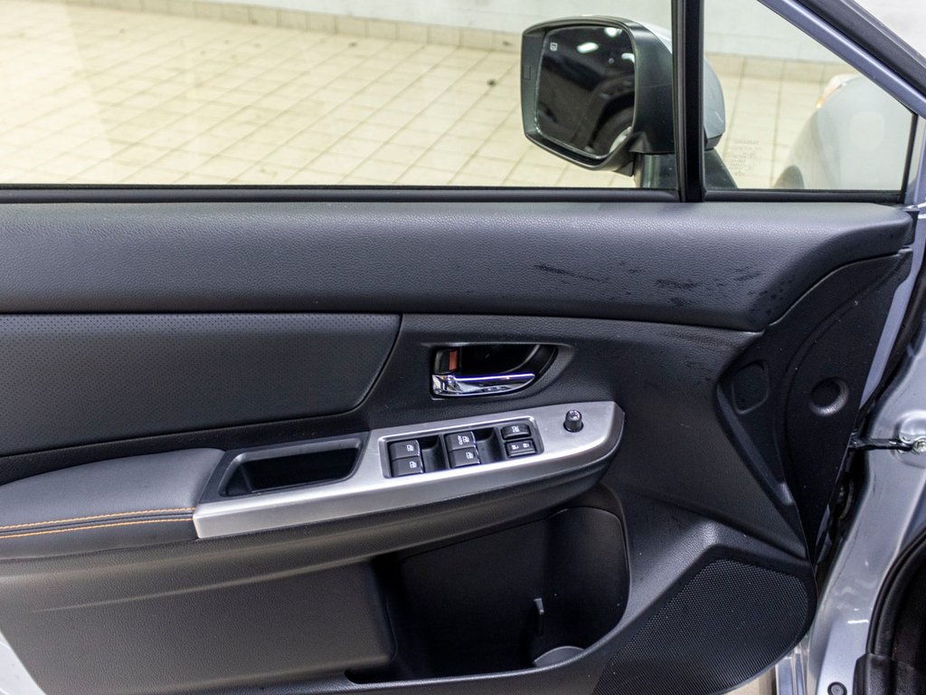 2016 Subaru Crosstrek LIMITED, CUIR, TOIT, BLUETOOTH, CAMERA REC, BAS KM in Charlemagne, Quebec - 27 - w1024h768px