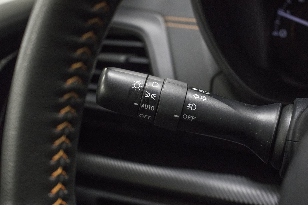 2023 Subaru Crosstrek SPORT, TOIT, EYESIGHT, CARPLAY, BANCS CHAUFF, CAM in Charlemagne, Quebec - 18 - w1024h768px