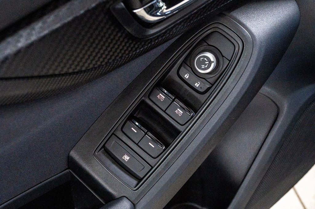 Subaru Crosstrek SPORT, TOIT, EYESIGHT, CARPLAY, BANCS CHAUFF, CAM 2023 à Charlemagne, Québec - 22 - w1024h768px