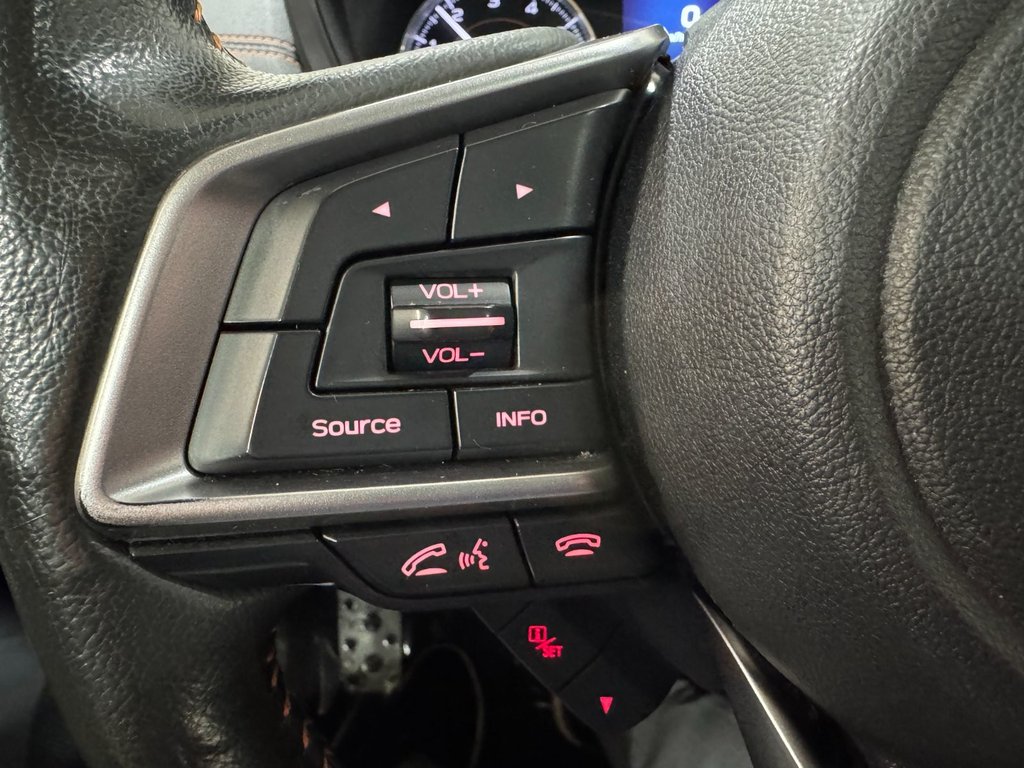 2023 Subaru Crosstrek LIMITED, 2.5L, CUIR, TOIT, HARMON KARDON, CARPLAY in Charlemagne, Quebec - 15 - w1024h768px