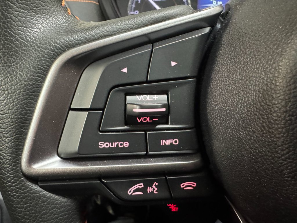 Subaru Crosstrek LIMITED,2.5L,CUIR, TOIT, CARPLAY, BANCS CH, HARMON 2023 à Charlemagne, Québec - 14 - w1024h768px