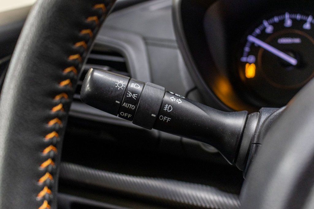 2023 Subaru CROSSTREK TOURING TOURING, EYESIGHT, CARPLAY, BANCS CHAUFF, CAM REC in Charlemagne, Quebec - 17 - w1024h768px