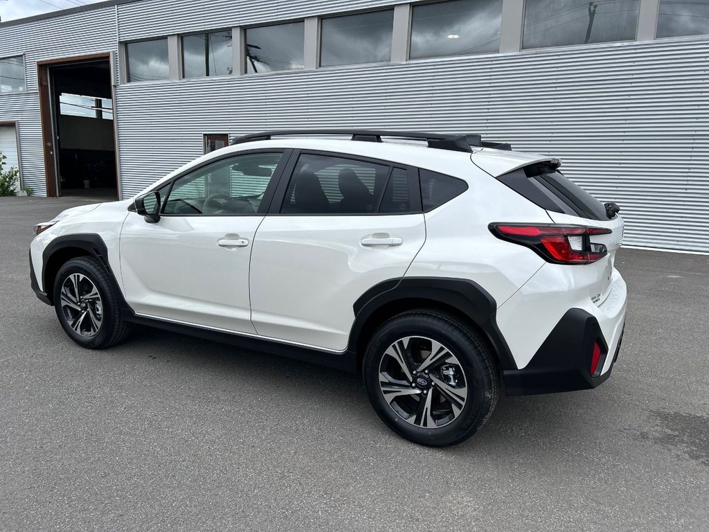 2024  Crosstrek Touring in Charlemagne, Quebec - 3 - w1024h768px