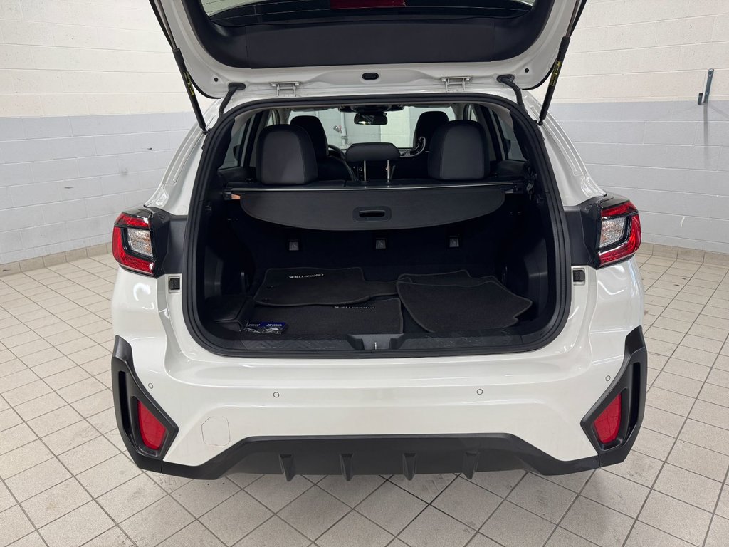 2024 Subaru Crosstrek LIMITED, 2.5L, TOIT, CUIR, CARPLAY, HARMON KARDON in Charlemagne, Quebec - 9 - w1024h768px